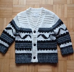 sweterek.jpg.53a48b818c614c39989f7eee91aaa7c3.jpg